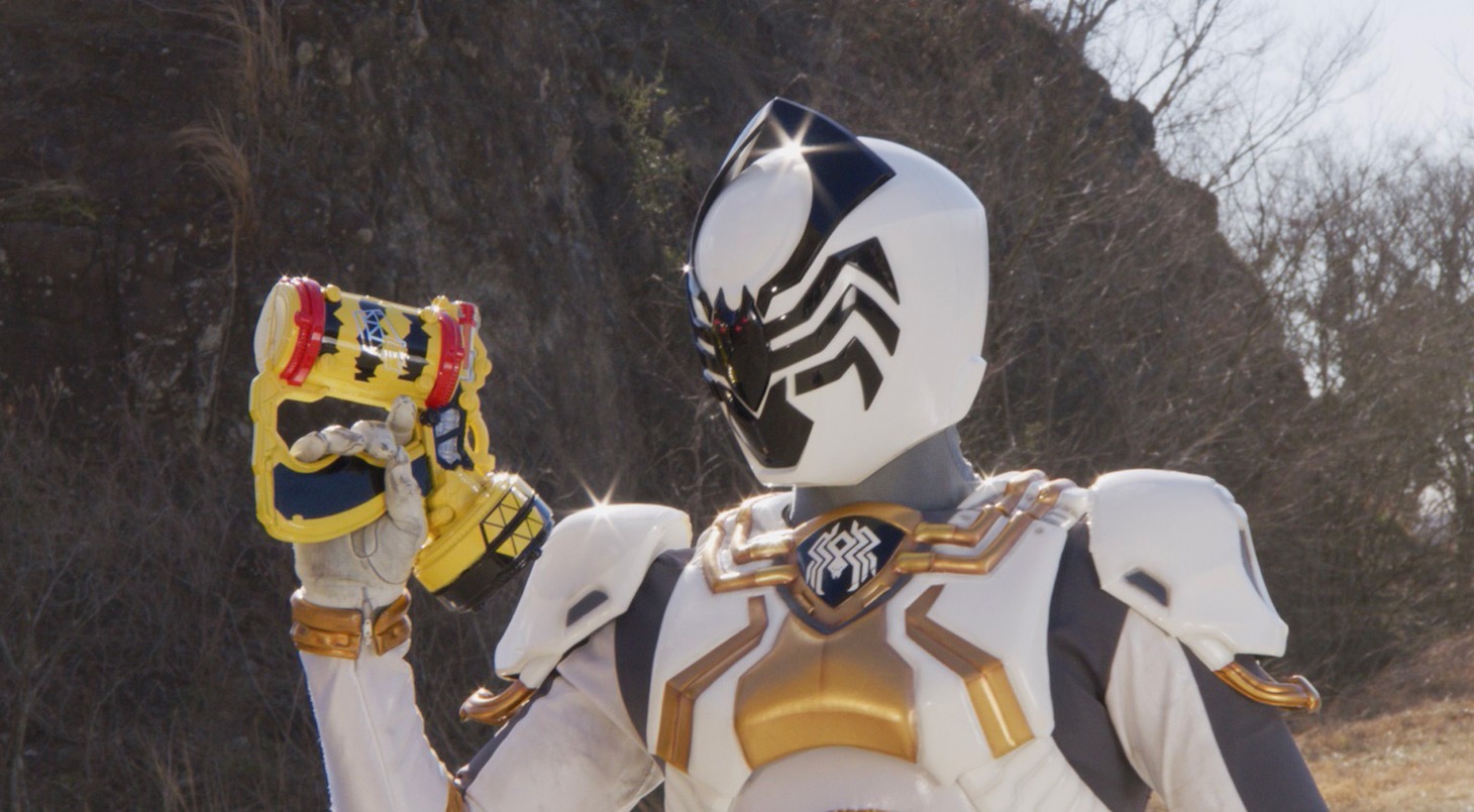 「キングオージャーVSキョウリュウジャー」新場面写真