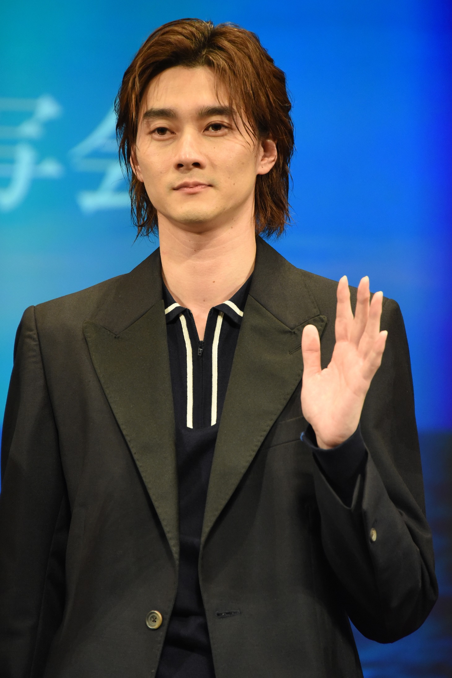 柳俊太郎