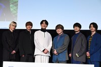 左からSKY-HI、Nissy、島崎信長、内田雄馬、浦和希、海渡翼。