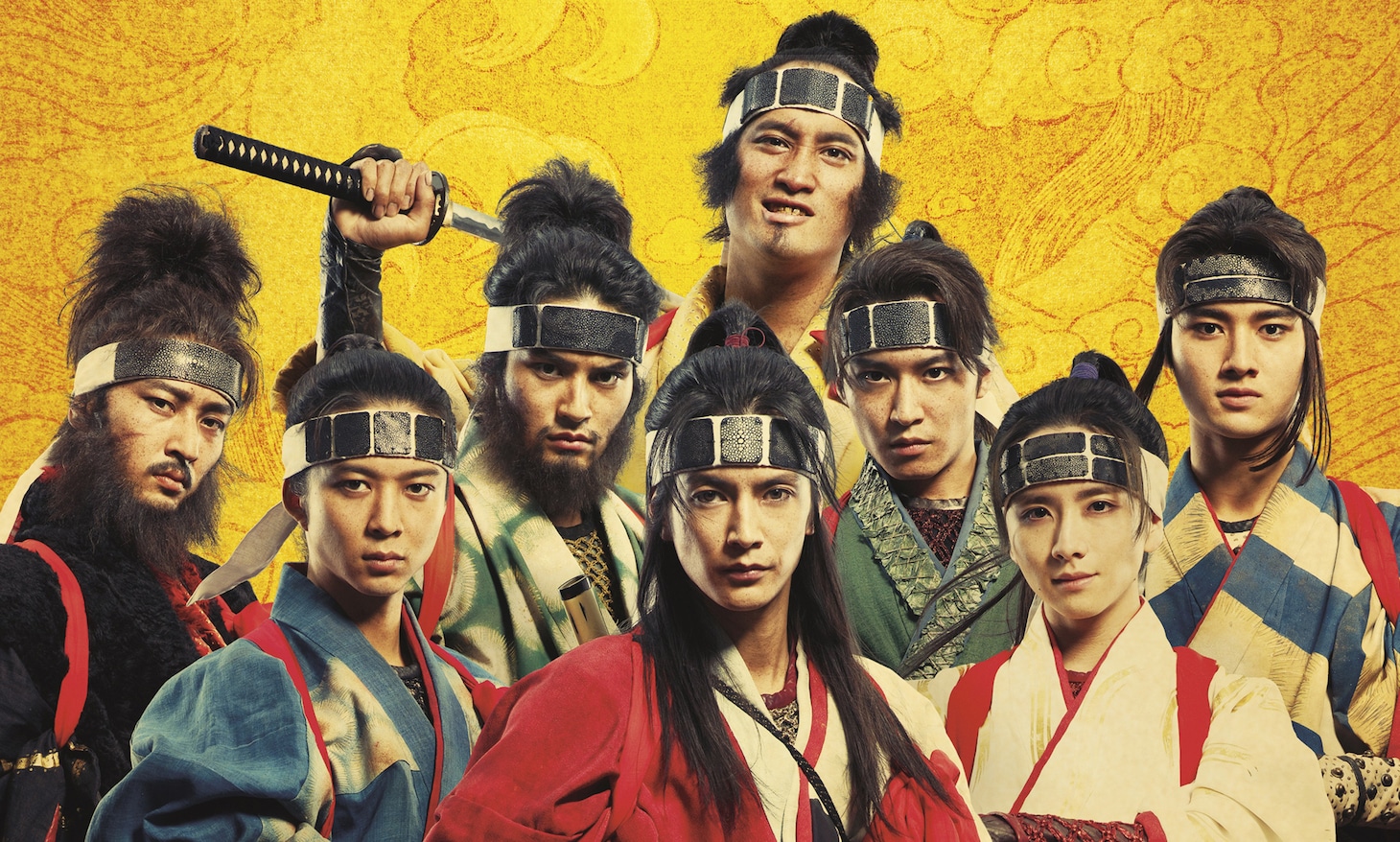 映画「八犬伝」に登場する八犬士たち。キャストには渡邊圭祐、鈴木仁、板垣李光人、水上恒司、松岡広大、佳久創、藤岡真威人、上杉柊平が名を連ねた。