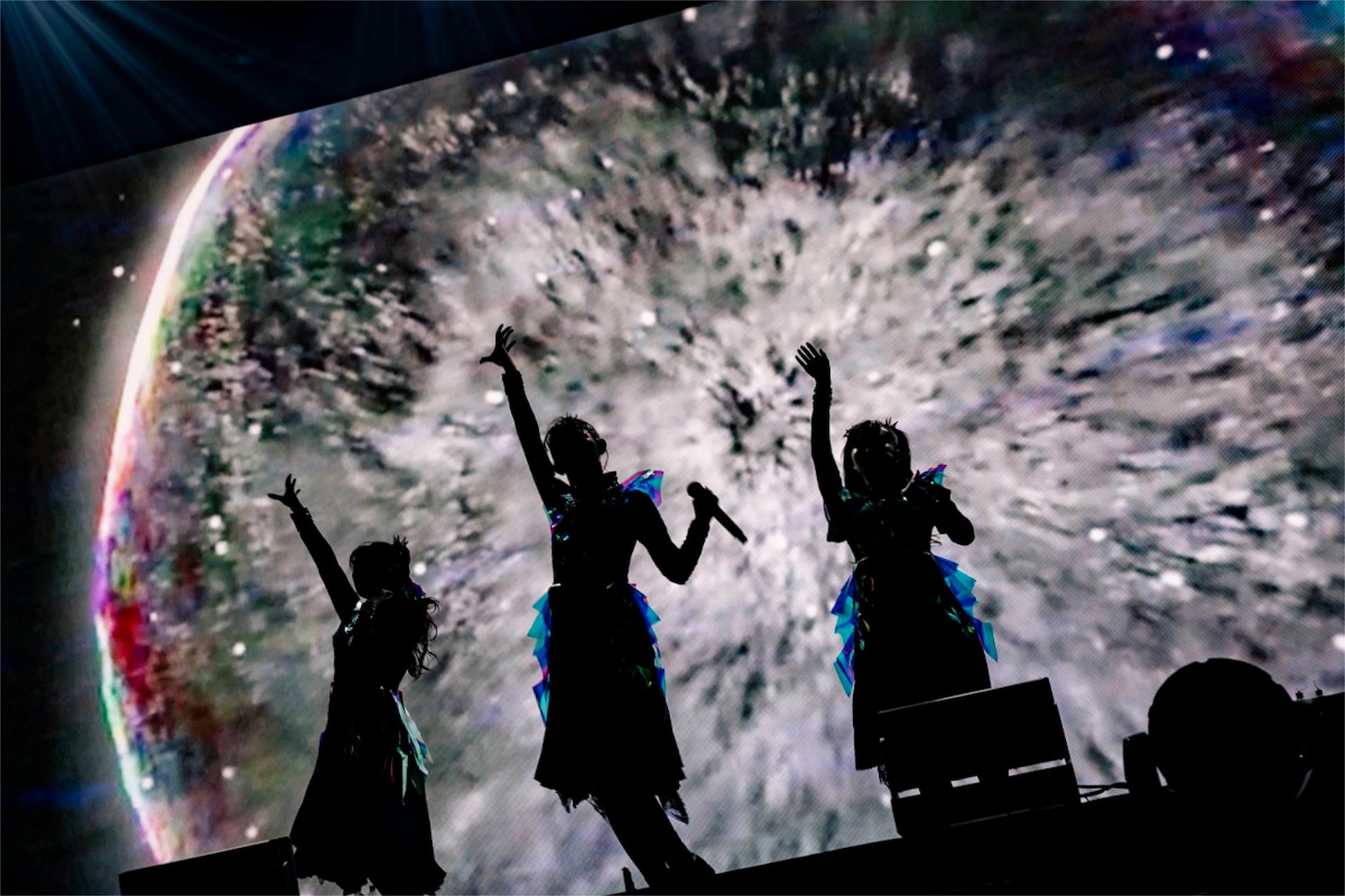 BABYMETAL（Photo by Taku Fujii）