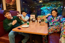 左から佐藤隆太、岡田義徳、塚本高史。(c)石原まこちん/フジテレビ