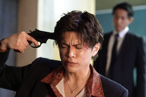 山本裕典演じる沢村竜一。