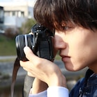 Aぇ! group佐野晶哉が瞬間を切り取る、「明日を綴る写真館」新場面写真