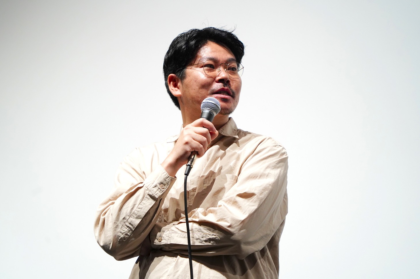 大美賀均