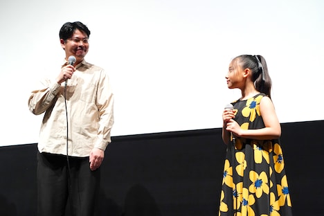 左から大美賀均、西川玲。