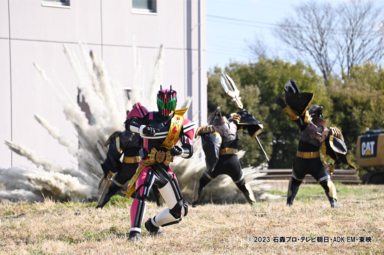 仮面ライダーレジェンドによる乱舞！本日放送「ガッチャード」第33話が無料配信