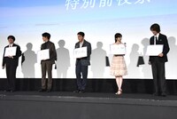 「私の人生を変えた◯◯との出会い」とのお題に答える一同。