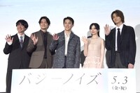 「バジーノイズ」特別前夜祭の様子。左から風間太樹、井之脇海、川西拓実、桜田ひより、柳俊太郎。