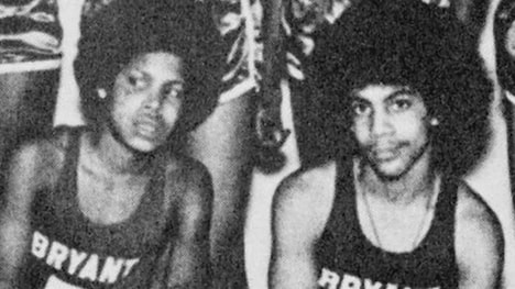 「プリンス ビューティフル・ストレンジ」場面写真