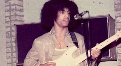 「プリンス ビューティフル・ストレンジ」場面写真