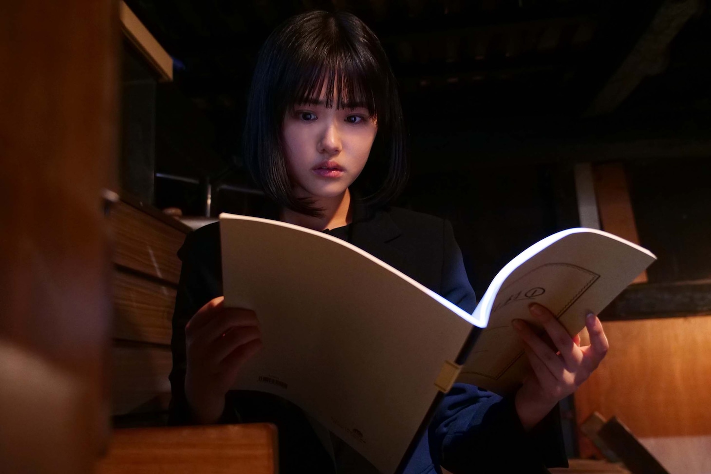 「世にも奇妙な物語'24 夏の特別編」より、「友引村」の場面写真。