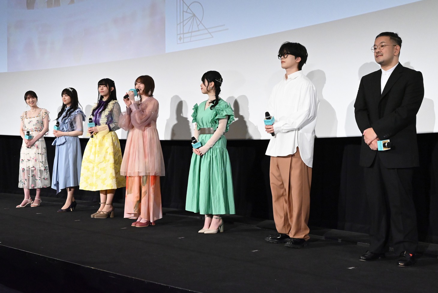 「トラペジウム」公開記念舞台挨拶の様子。