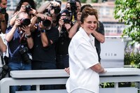 第76回カンヌ国際映画祭に出席した、「墓泥棒と失われた女神」の監督アリーチェ・ロルヴァケル。