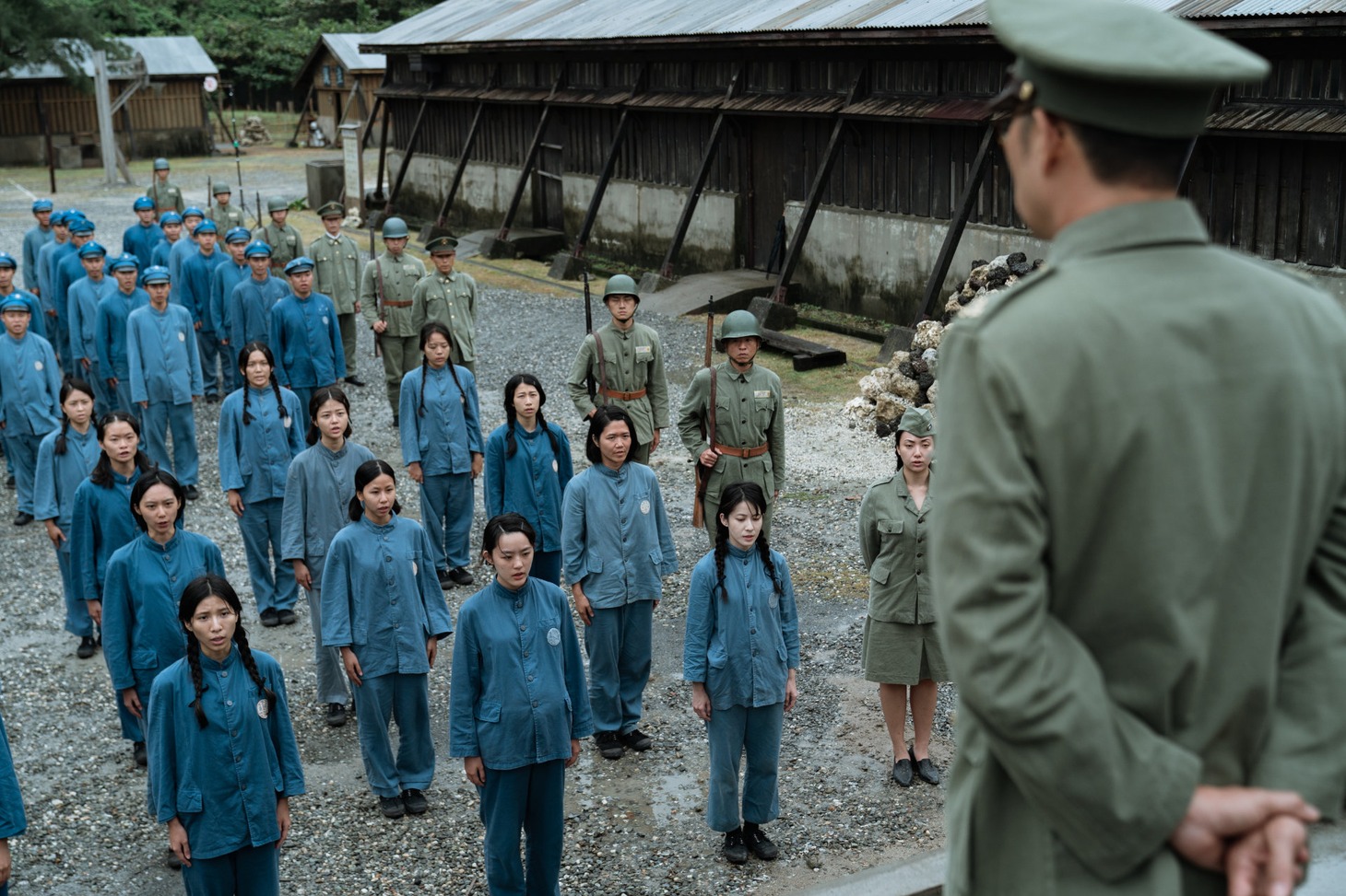 「流麻溝十五号」場面写真