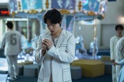 「The 8 Show ～極限のマネーショー～」場面写真