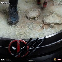 「デッドプール＆ウルヴァリン」のアイアン・スタジオ製スタチュー。