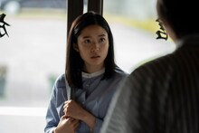 藤野涼子扮する東丸幸子。