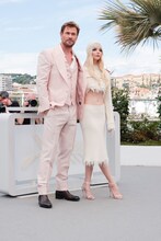 左からクリス・ヘムズワース、アニャ・テイラー=ジョイ。(c)Kazuko Wakayama