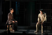 「デカローグ5 ある殺人に関する物語」より渋谷謙人（左）、福崎那由他（右）。撮影：宮川舞子