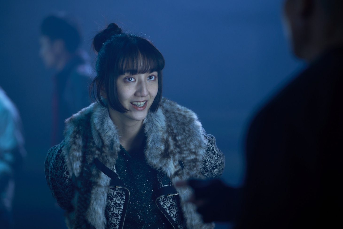 「逃走中 THE MOVIE」より、長井短演じるスズキ。