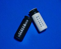 TRAVEL TUMBLER / BLACK・WHITE（各税込3800円）