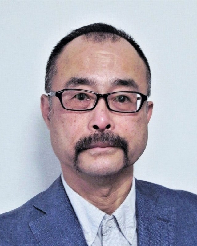 中坪央暁