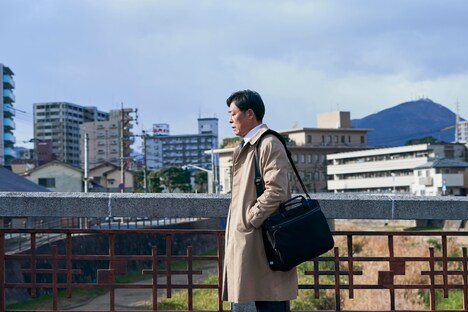 「逃げきれた夢」場面写真 (c)2022『逃げきれた夢』フィルムパートナーズ