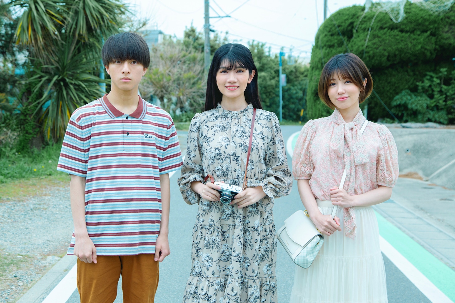 左から鈴木大洋役の竹内雄大、松田凛空役の福島彩菜、佐野晴香役の若菜みさ