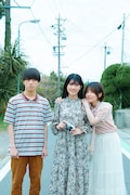 左から鈴木大洋役の竹内雄大、松田凛空役の福島彩菜、佐野晴香役の若菜みさ。