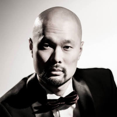 at TEHATREオーナーのYusuke Hayamizu。