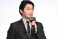 安田顕