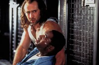 「コン・エアー」場面写真 (c)1997 Touchstone Pictures. All rights reserved.