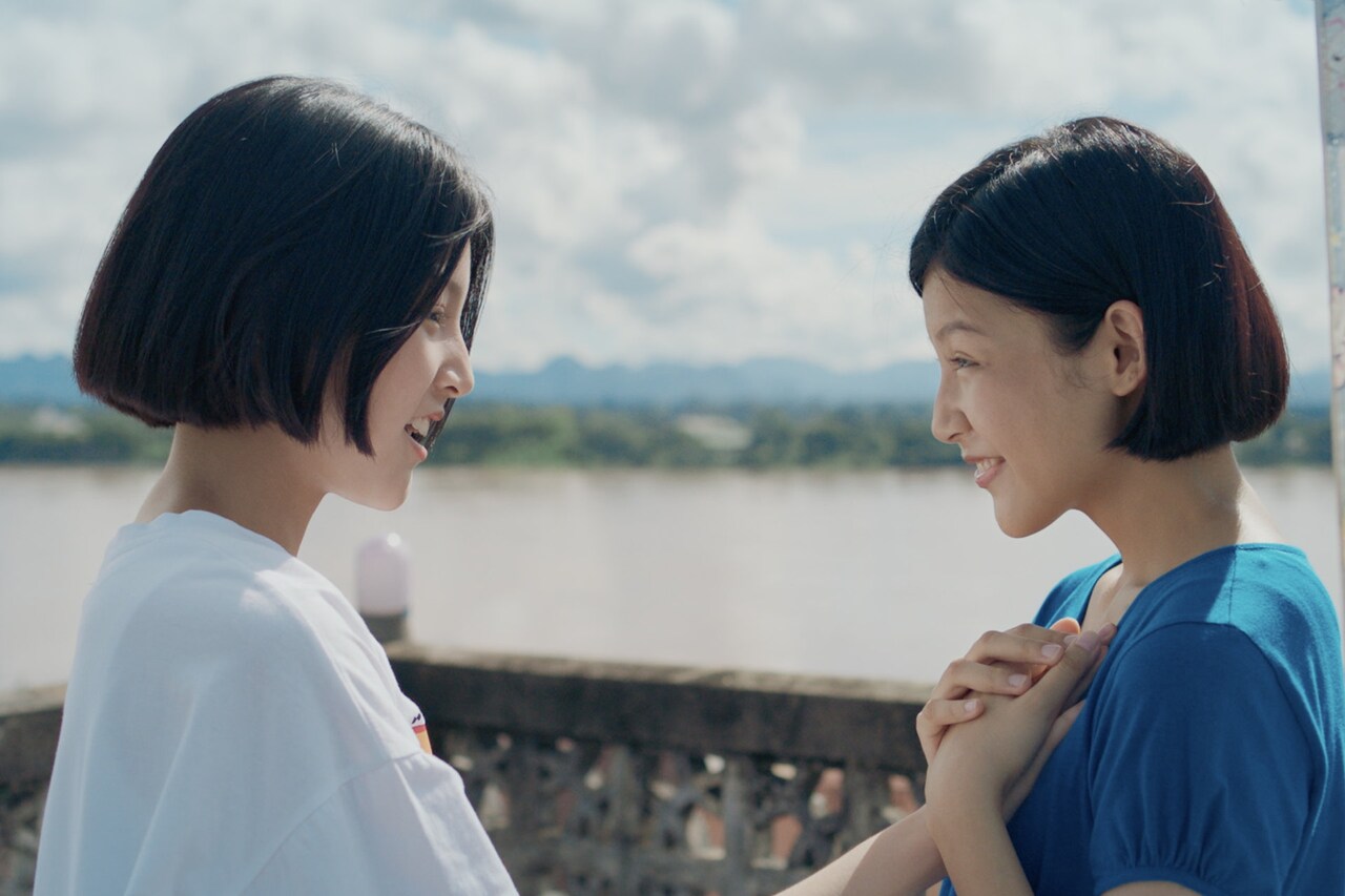 双子の姉妹が恋に揺れ動く「ふたごのユーとミー」予告解禁、キャストらのメッセージ映像も