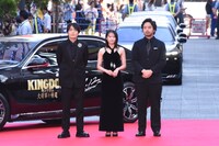 左から岡山天音、清野菜名、三浦貴大。