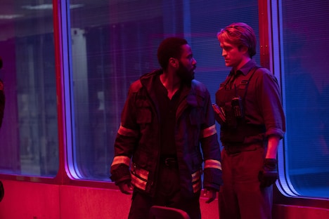 「TENET テネット」場面写真 (c) 2020 Warner Bros Entertainment Inc. All Rights Reserved