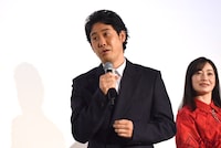 大泉洋（中央）