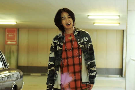 「ベイビーわるきゅーれ ナイスデイズ」場面写真