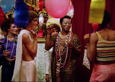 「デビルクイーン」場面写真