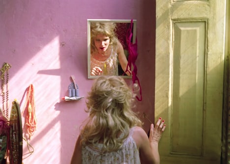 「デビルクイーン」場面写真