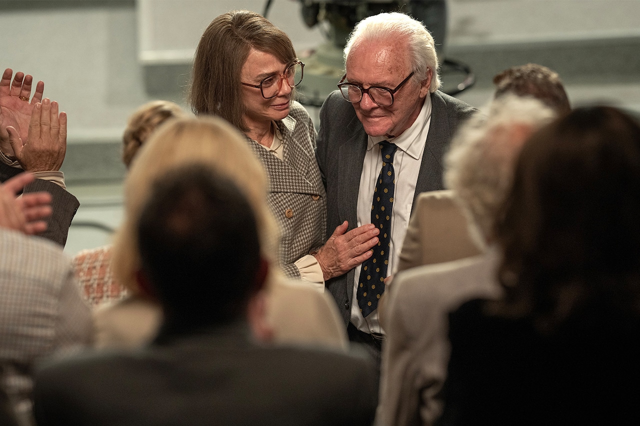 「ONE LIFE 奇跡が繋いだ6000の命」場面写真