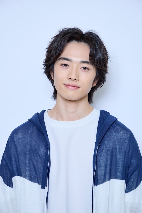 内山拓人を演じる宗像隼司。