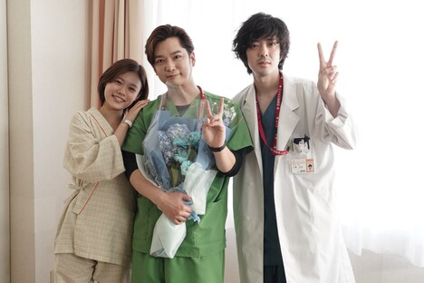 左から杉咲花、千葉雄大、若葉竜也。