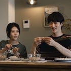 高畑充希×岡田将生「1122」渡辺ペコが仲良く餃子を量産する夫婦を描き下ろし