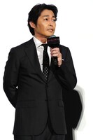 安田顕