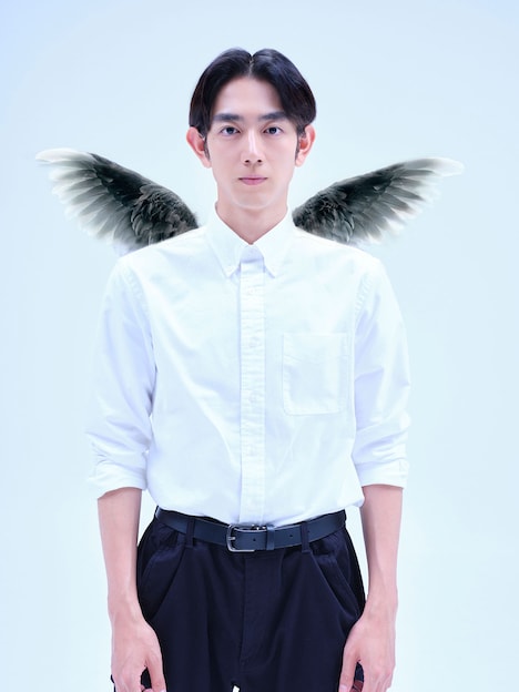 駒木根葵汰演じる飯綱基。