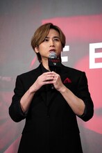 映画「フェラーリ」先行上映会に登壇した堂本光一。