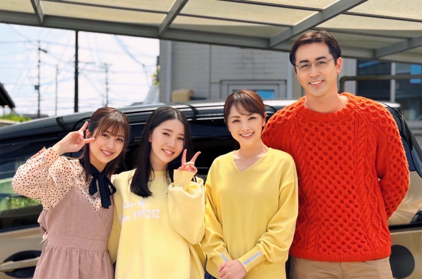 左から篠崎彩奈、美咲姫、櫻井淳子、松田一輝。