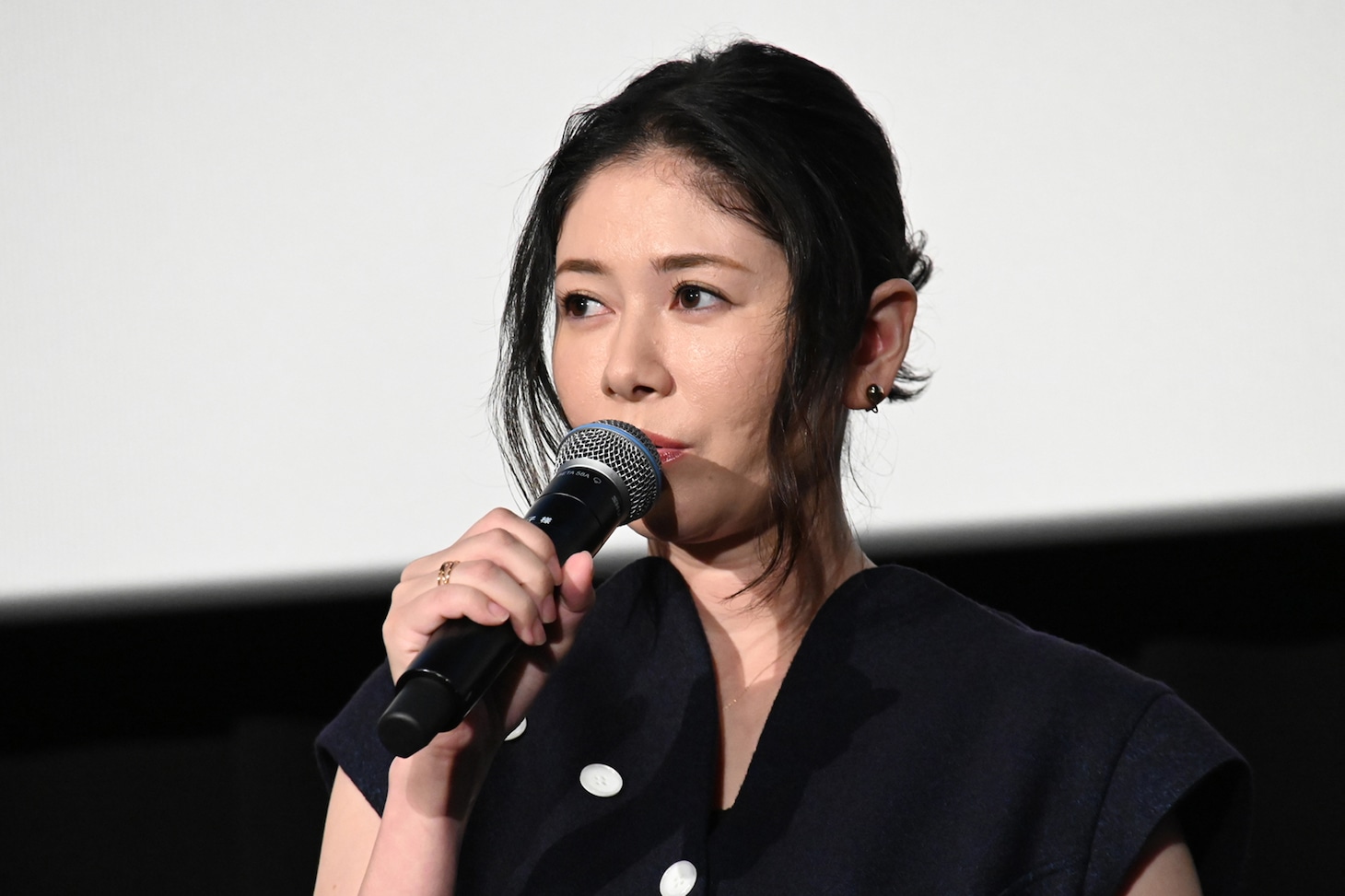 真木よう子