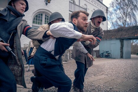 「ぼくの家族と祖国の戦争」場面写真